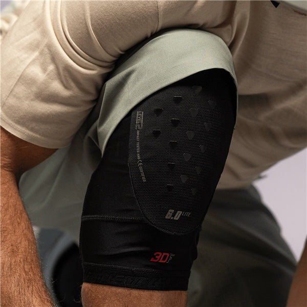 PROTEGE-GENOU 6.0 EVO LITE NOIR